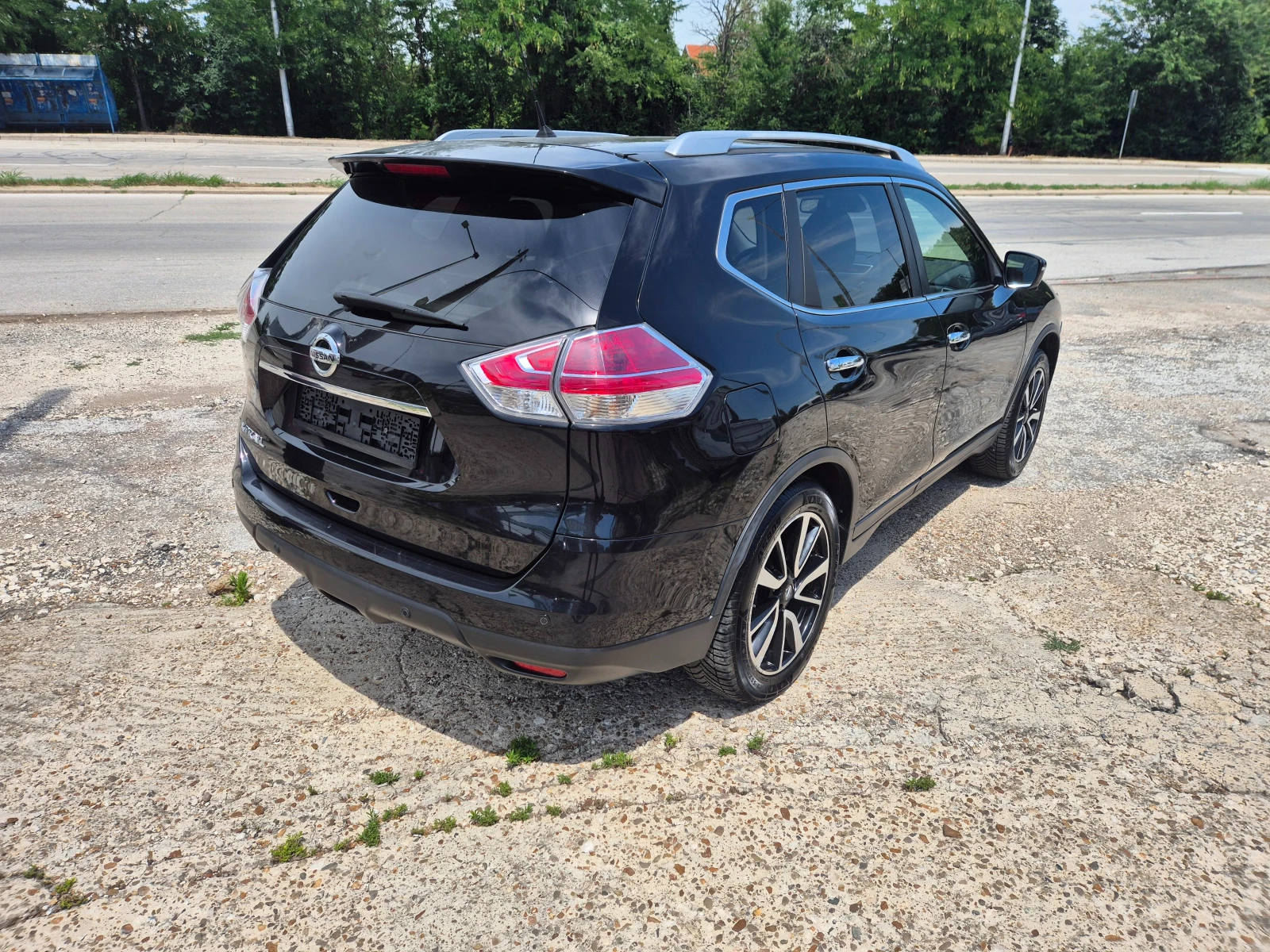 Nissan X-trail 1.6DCI, 7 местна.TEKNA, PANORAMA, снимка 5 - Автомобили и джипове - 55204161
