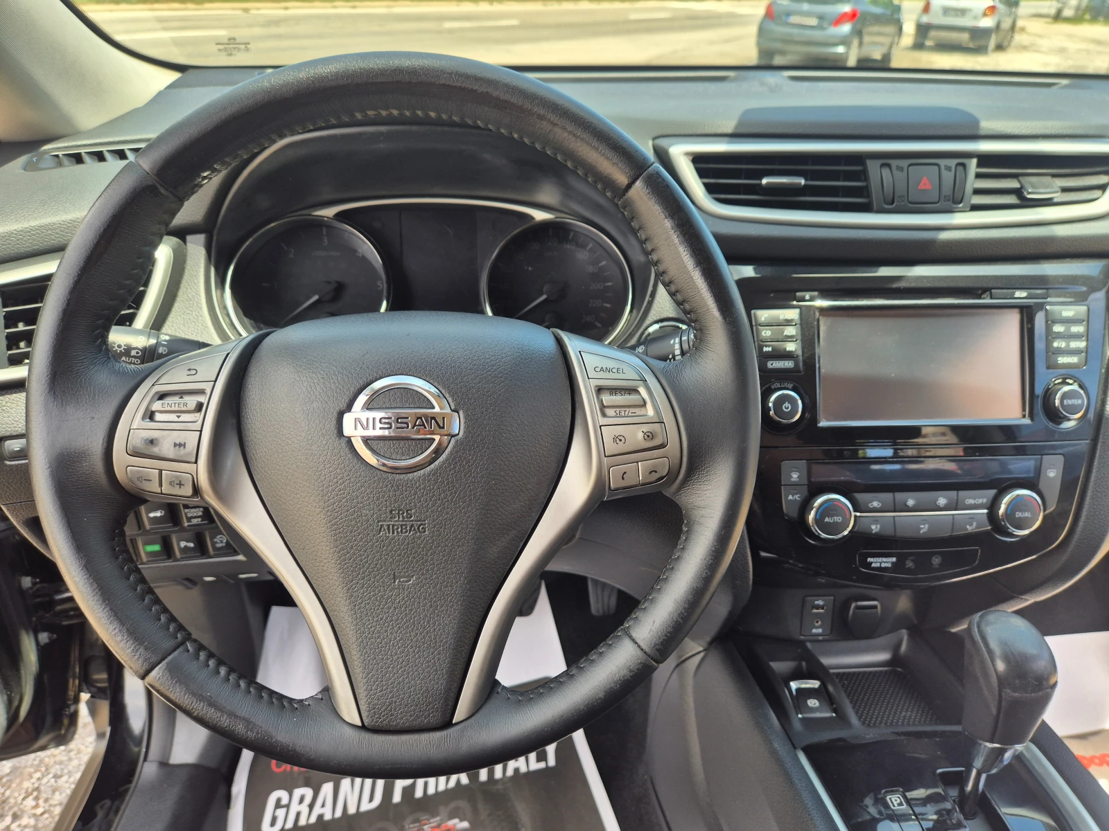 Nissan X-trail 1.6DCI, 7 местна.TEKNA, PANORAMA, снимка 13 - Автомобили и джипове - 55204161
