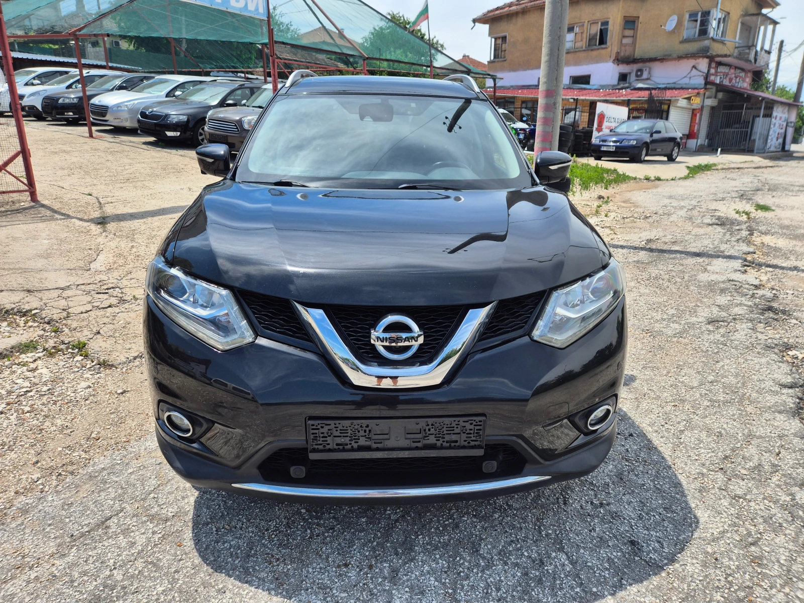 Nissan X-trail 1.6DCI, 7 местна.TEKNA, PANORAMA, снимка 2 - Автомобили и джипове - 55204161