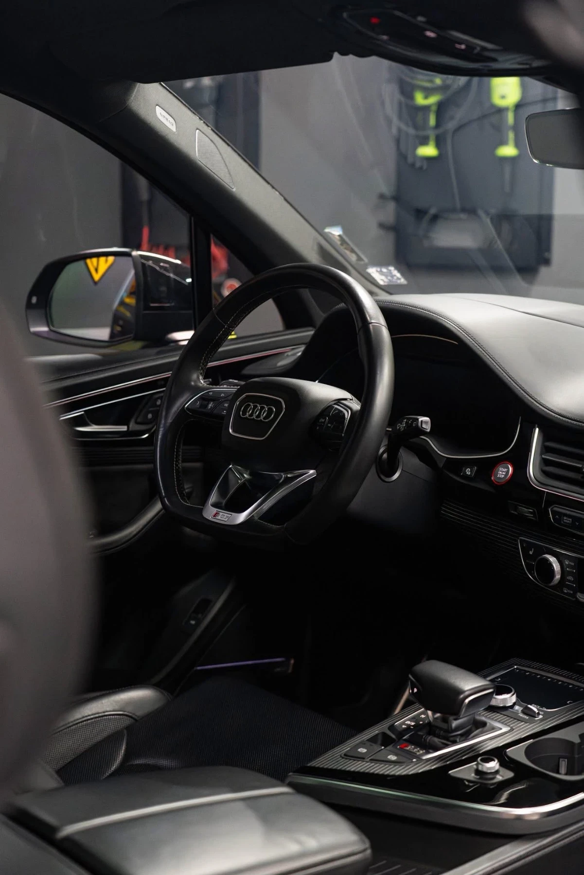 Audi SQ7 Exclusive 4.0TDI, снимка 4 - Автомобили и джипове - 55446718