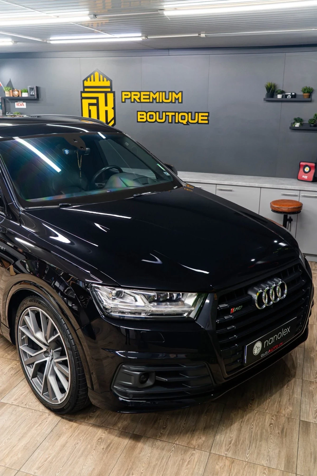 Audi SQ7 Exclusive 4.0TDI, снимка 3 - Автомобили и джипове - 55446718