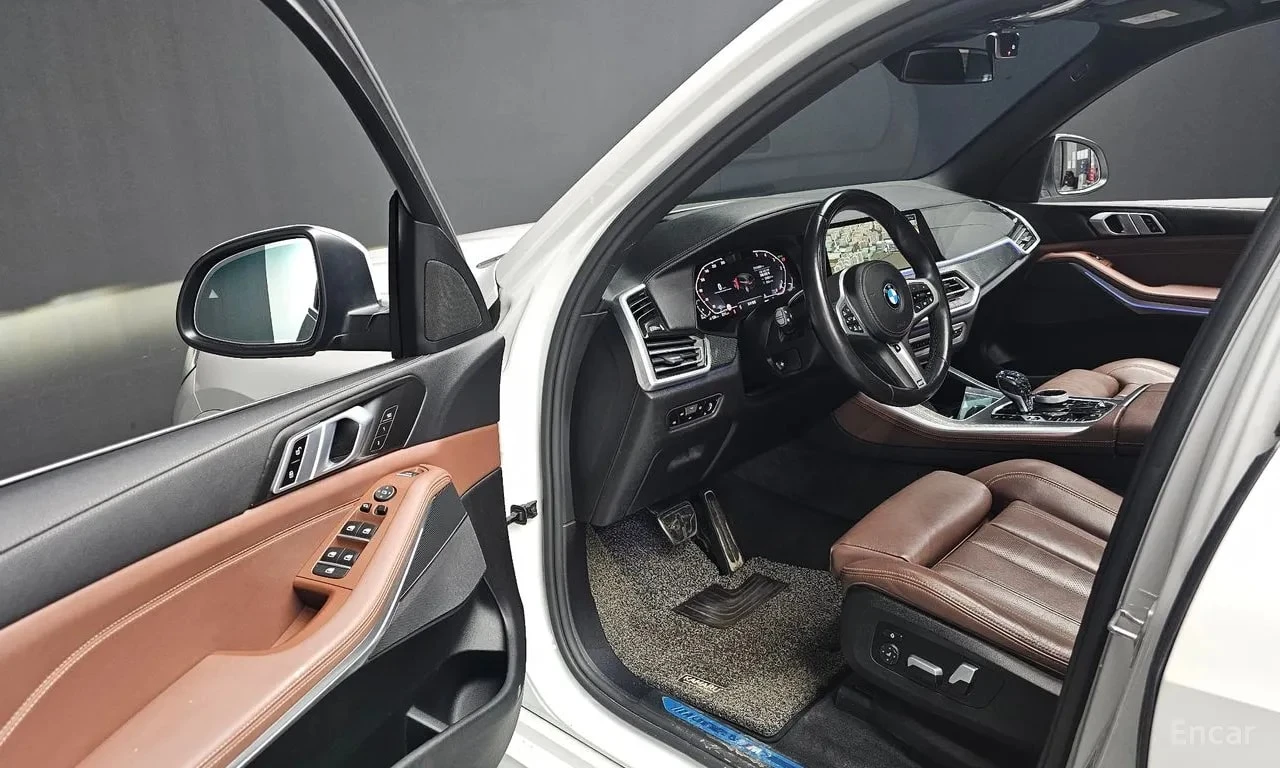 BMW X5  xDrive 30d M Sport* АВТОКРЕДИТ* , снимка 11 - Автомобили и джипове - 55973657