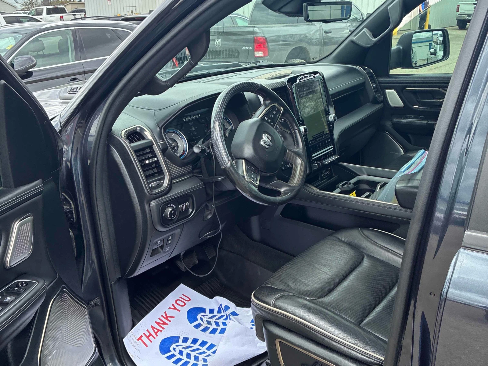 Dodge RAM 1500  Limited / 360 / Harman Kardon / Carfax , снимка 5 - Автомобили и джипове - 56067270