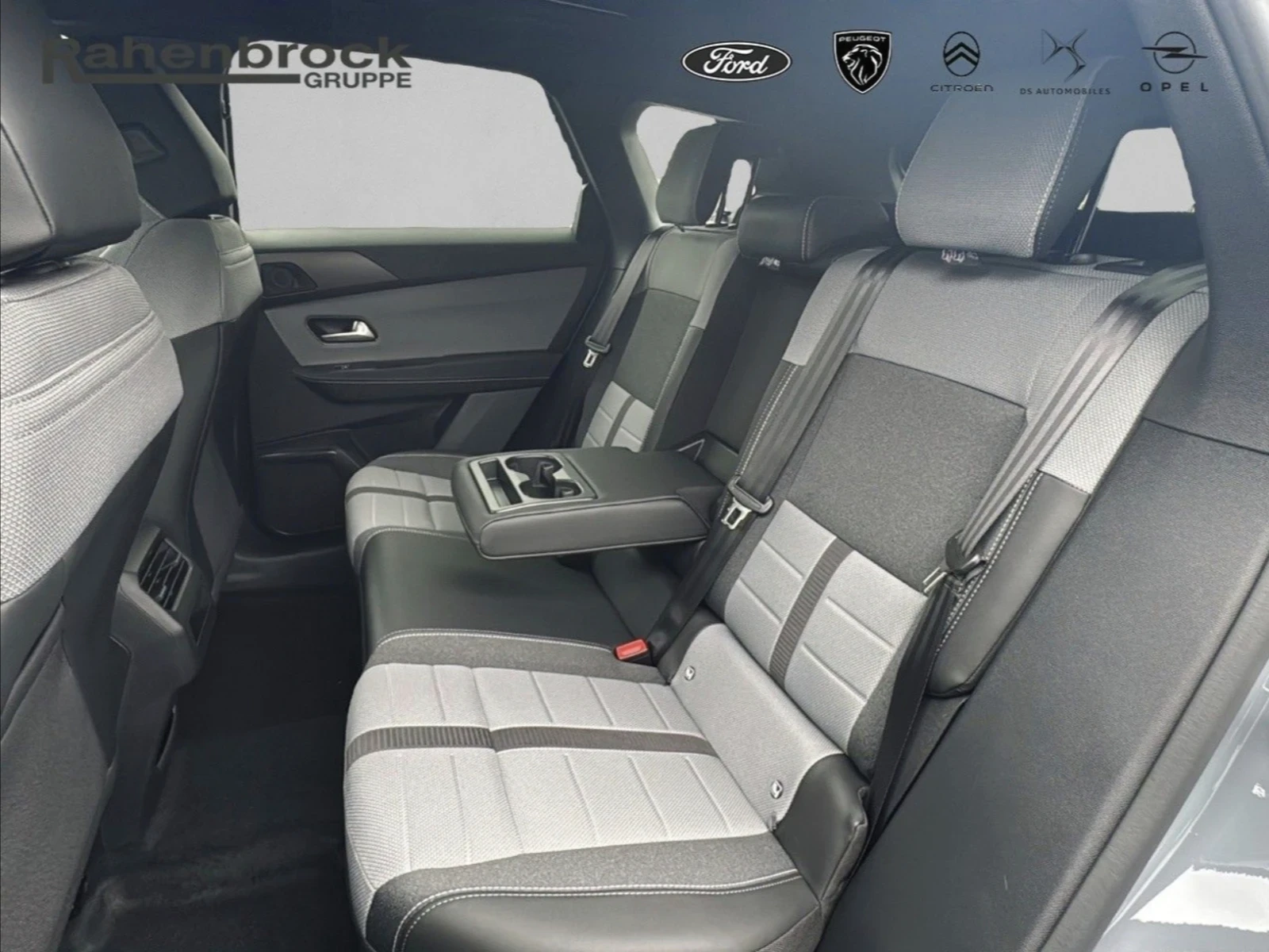 Opel Grandland, снимка 9 - Автомобили и джипове - 56105334