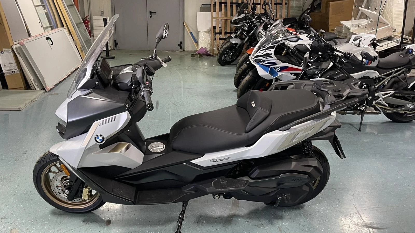 BMW C 400GT, снимка 3 - Мотоциклети и мототехника - 54602769
