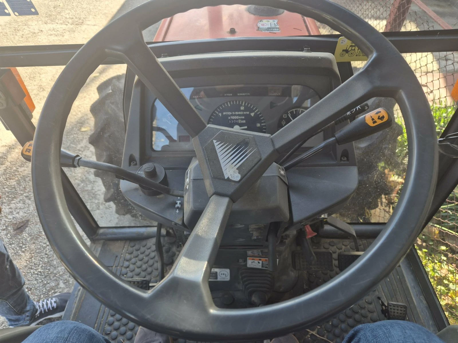 Трактор Kubota GL600, снимка 5 - Селскостопанска техника - 54321859