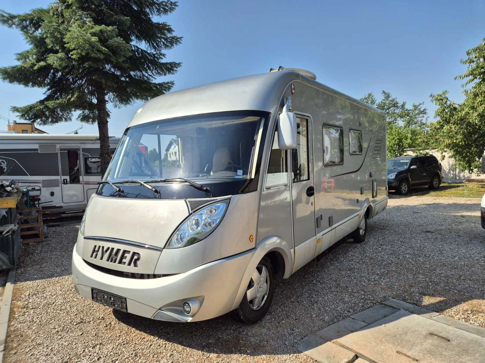 Кемпер HYMER / ERIBA B654SL, снимка 3 - Каравани и кемпери - 55592106