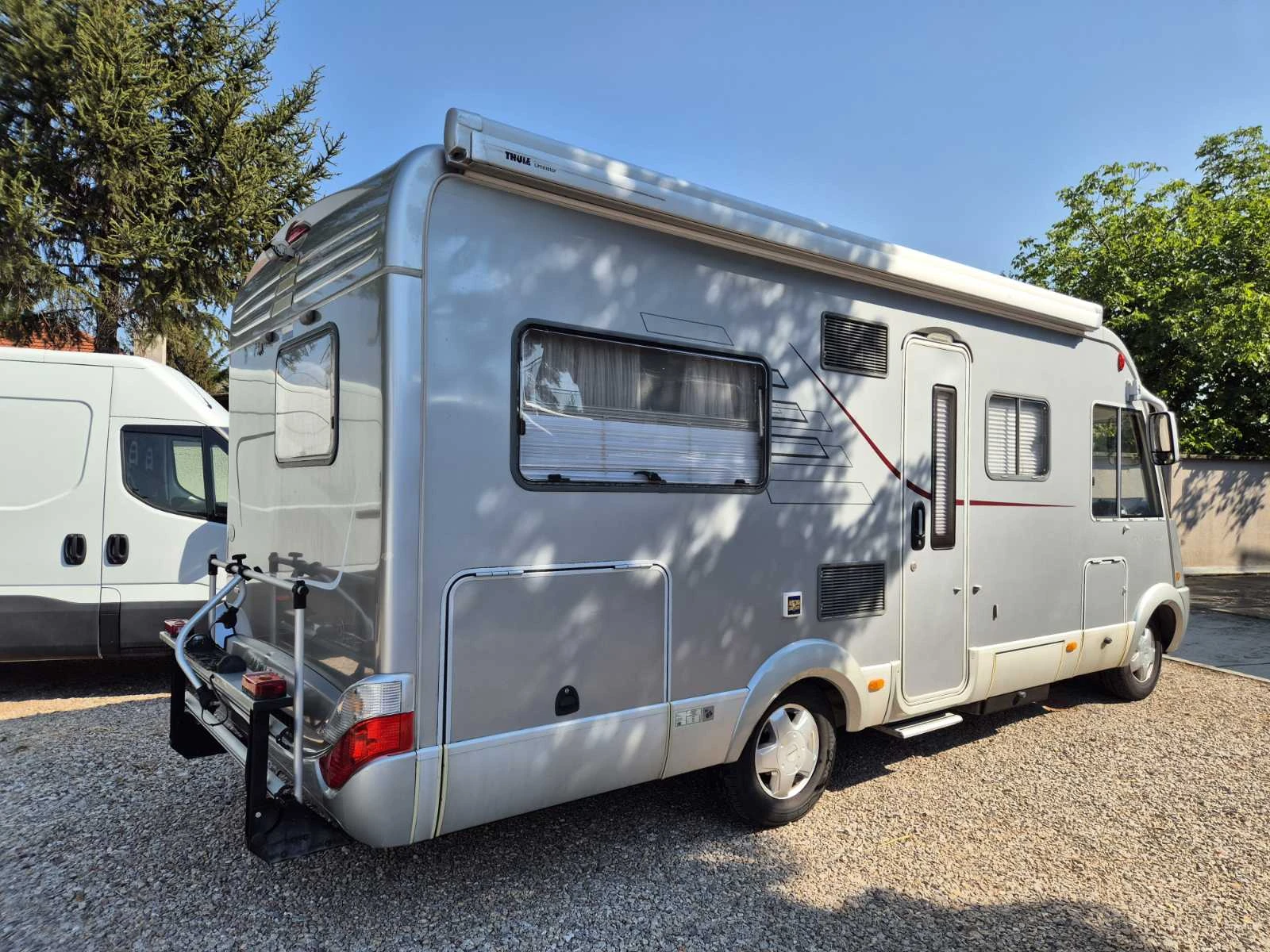 Кемпер HYMER / ERIBA B654SL, снимка 2 - Каравани и кемпери - 55592106