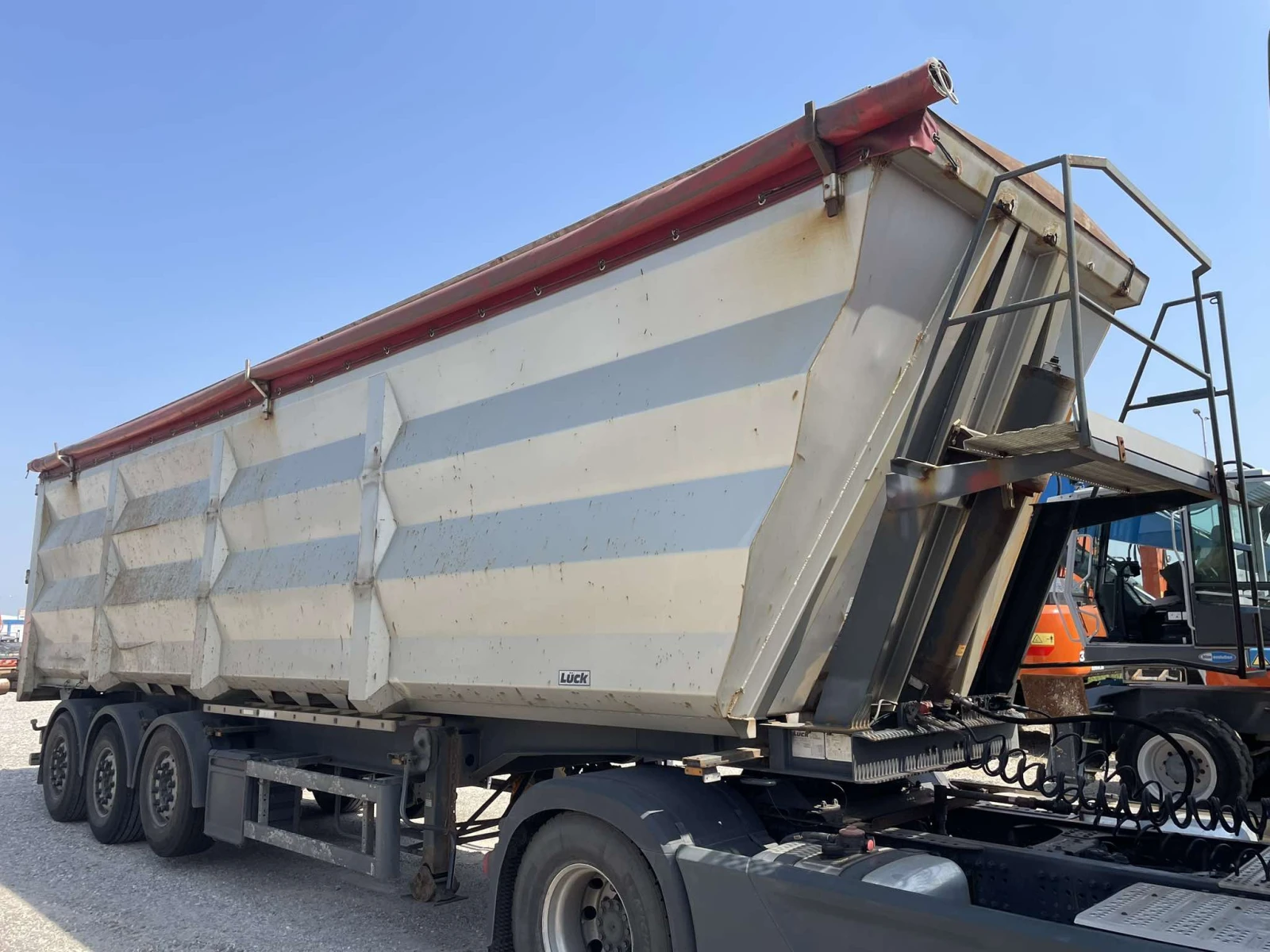  LÜCK   60  | Mobile.bg   10