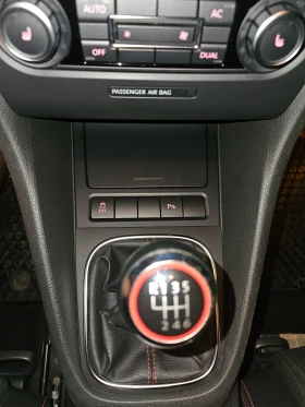 VW Golf VI GTI Adidas Edition, снимка 9