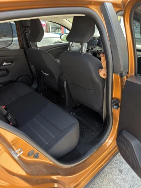 Dacia Sandero 1.0T 10200км!!!, снимка 12