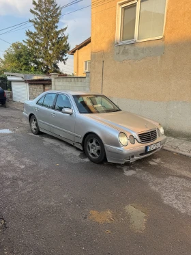 Mercedes-Benz E 320 3.2 - 197 коня , снимка 2