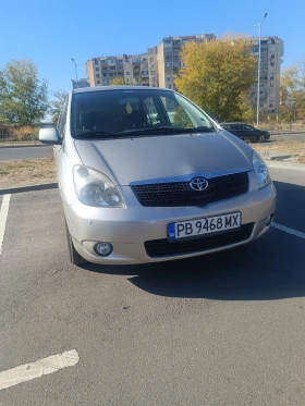 Toyota Corolla verso  - [1] 