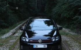     VW Golf VI GTI Adidas Edition