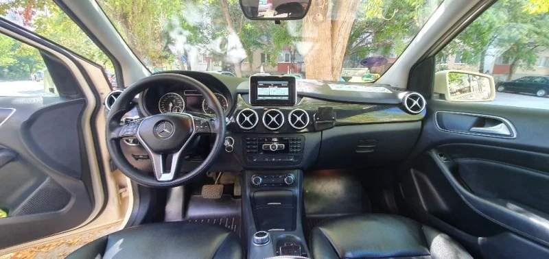 Mercedes-Benz B 200 CNG, снимка 6 - Автомобили и джипове - 39870719