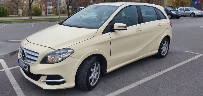 Mercedes-Benz B 200 CNG, снимка 1 - Автомобили и джипове - 39870719