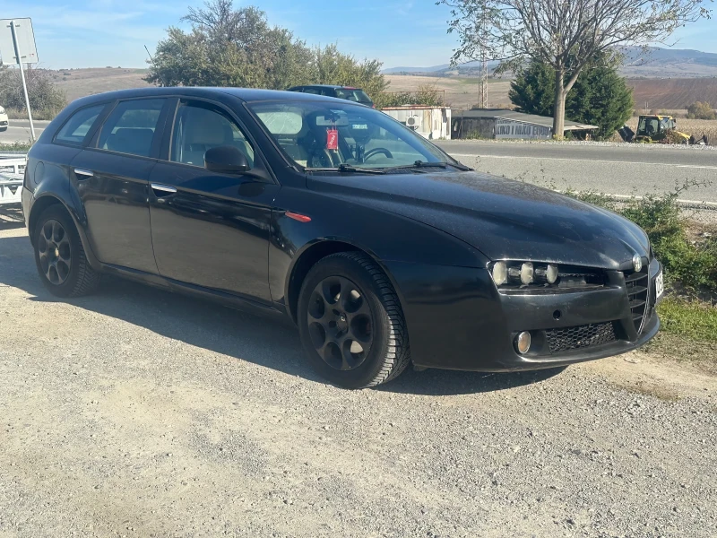 Alfa Romeo 159 sportwagon 1.9 JTDm, снимка 1 - Автомобили и джипове - 47701625