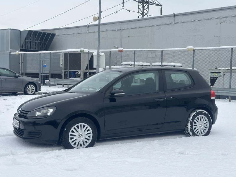 VW Golf 1.6tdi  140.000 km , снимка 6 - Автомобили и джипове - 48649947