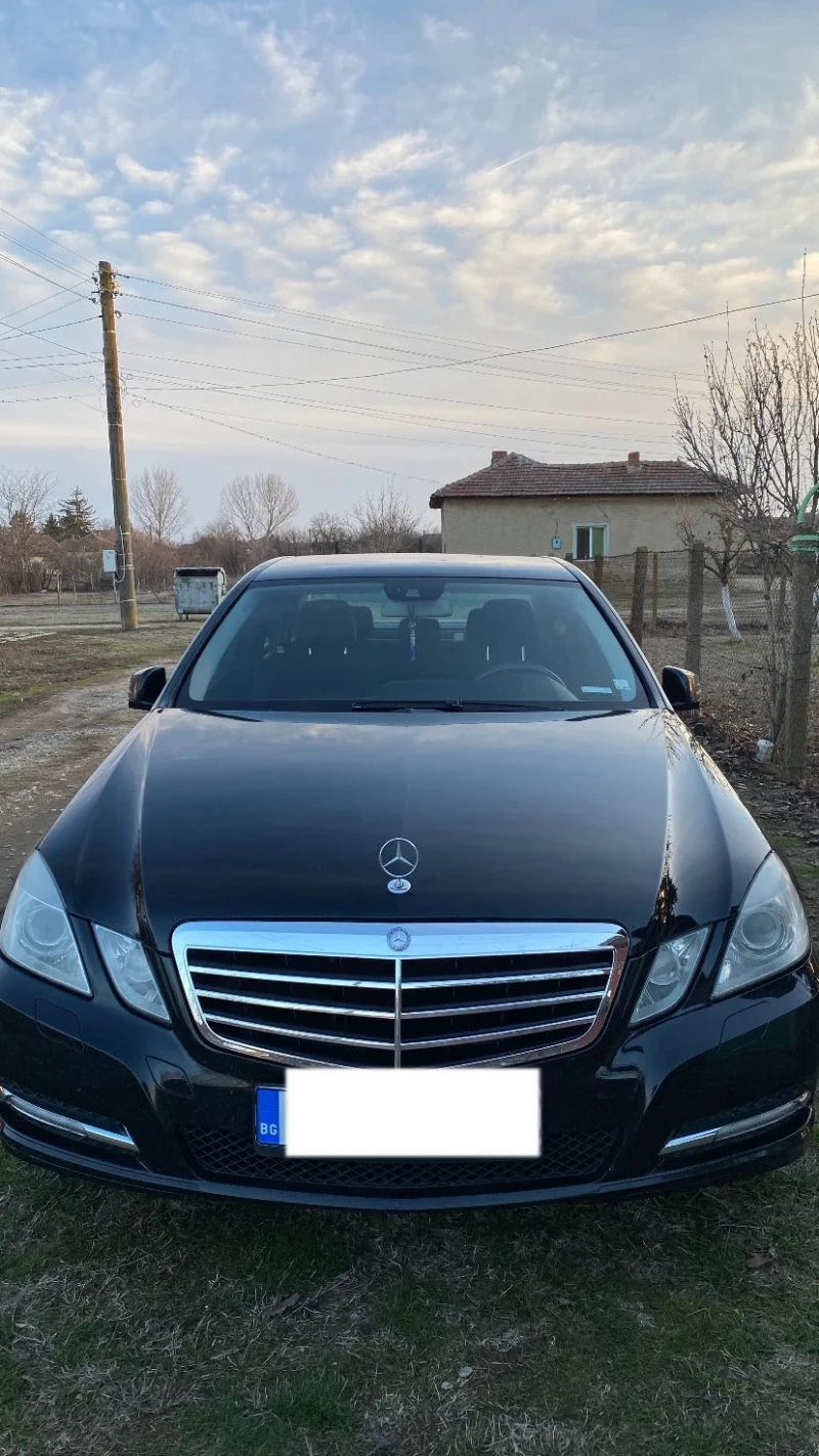 Mercedes-Benz 220, снимка 6 - Автомобили и джипове - 48682450