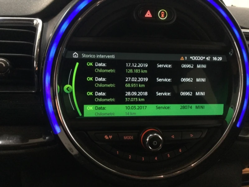 Mini Clubman 4x4 Automatic, снимка 6 - Автомобили и джипове - 51914341