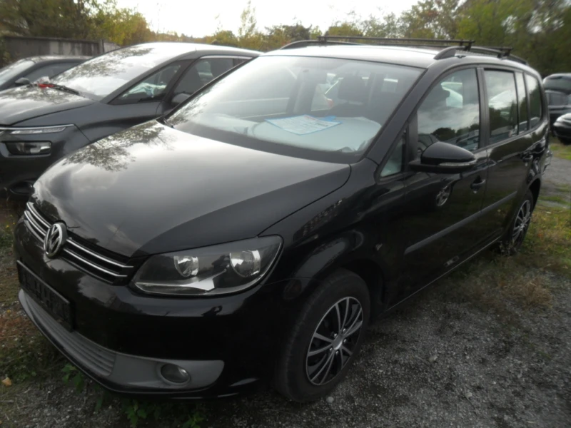 VW Touran 1.4 й 105 к.с 6 ск., снимка 3 - Автомобили и джипове - 52175242