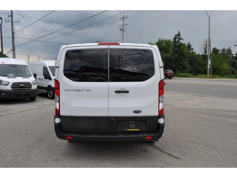 Ford Transit Custom * Divider, Shelving, Wholesale priced. * CARFAX * , снимка 11 - Автомобили и джипове - 52794372