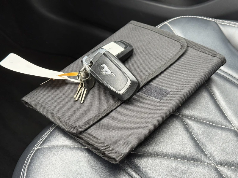 Ford Mustang Mach-E, снимка 12 - Автомобили и джипове - 52937425