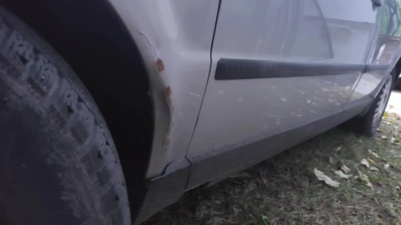 VW Passat, снимка 16 - Автомобили и джипове - 53102178