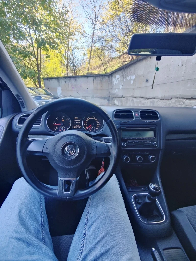 VW Golf, снимка 2 - Автомобили и джипове - 48395123