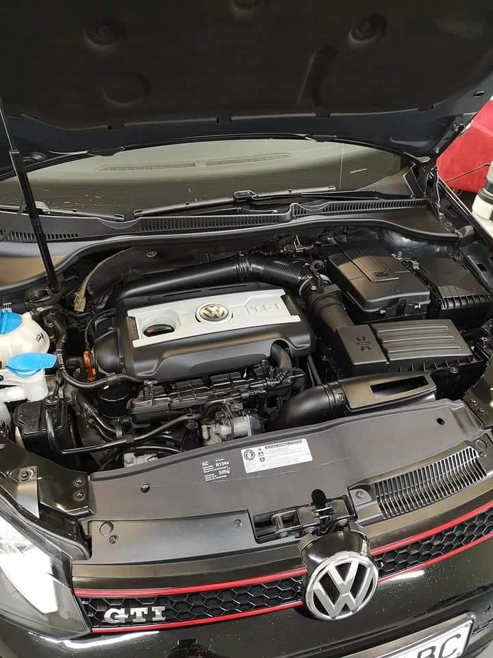 VW Golf VI GTI Adidas Edition, снимка 14 - Автомобили и джипове - 52268948