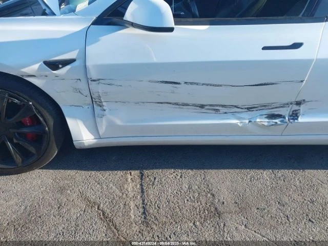 Tesla Model 3 LONG RANGE - изображение 6