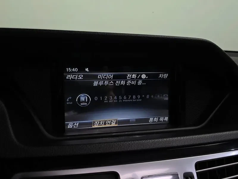 Mercedes-Benz E 220 Bluetech Avantgarde, снимка 16 - Автомобили и джипове - 53872179