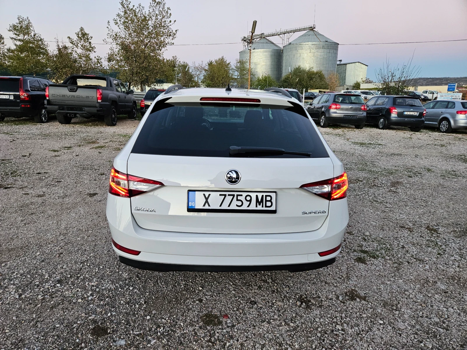 Skoda Superb 2.0TDI - изображение 7