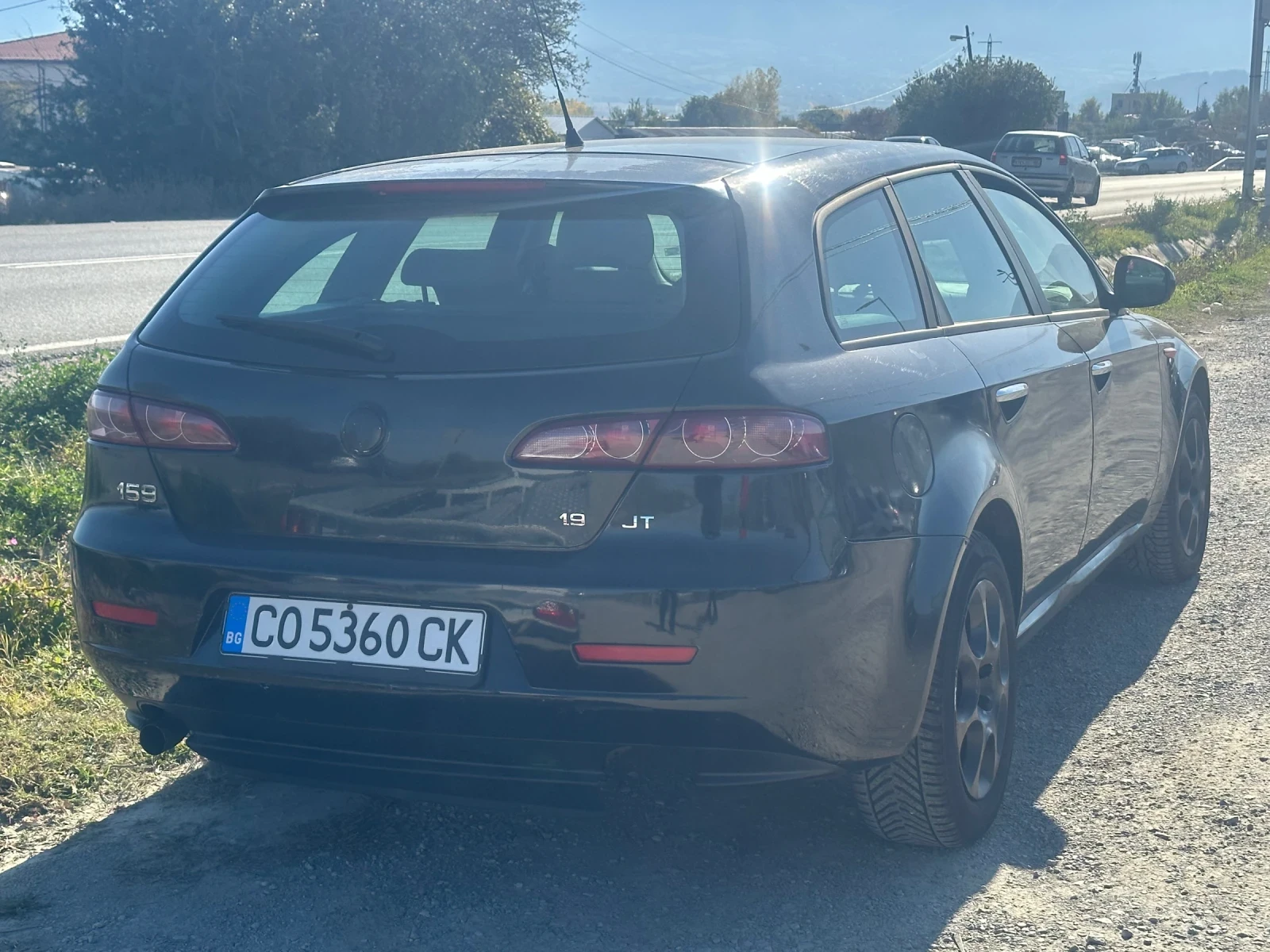 Alfa Romeo 159 sportwagon 1.9 JTDm - изображение 3