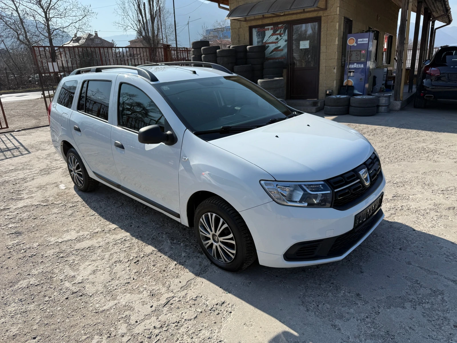 Dacia Logan 0.9i mcv ГАЗ - изображение 2