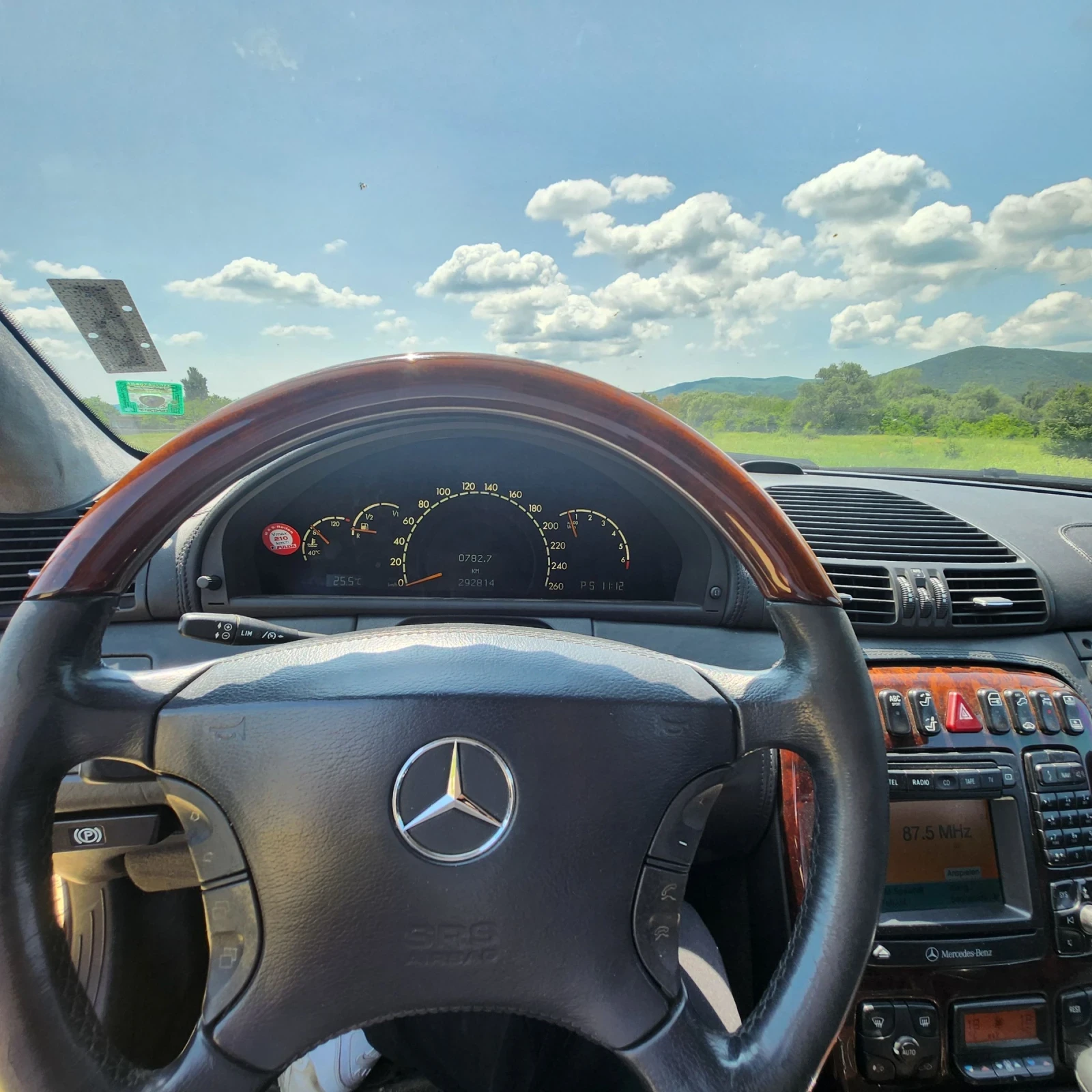 Mercedes-Benz CL CL 500 с газ - изображение 8
