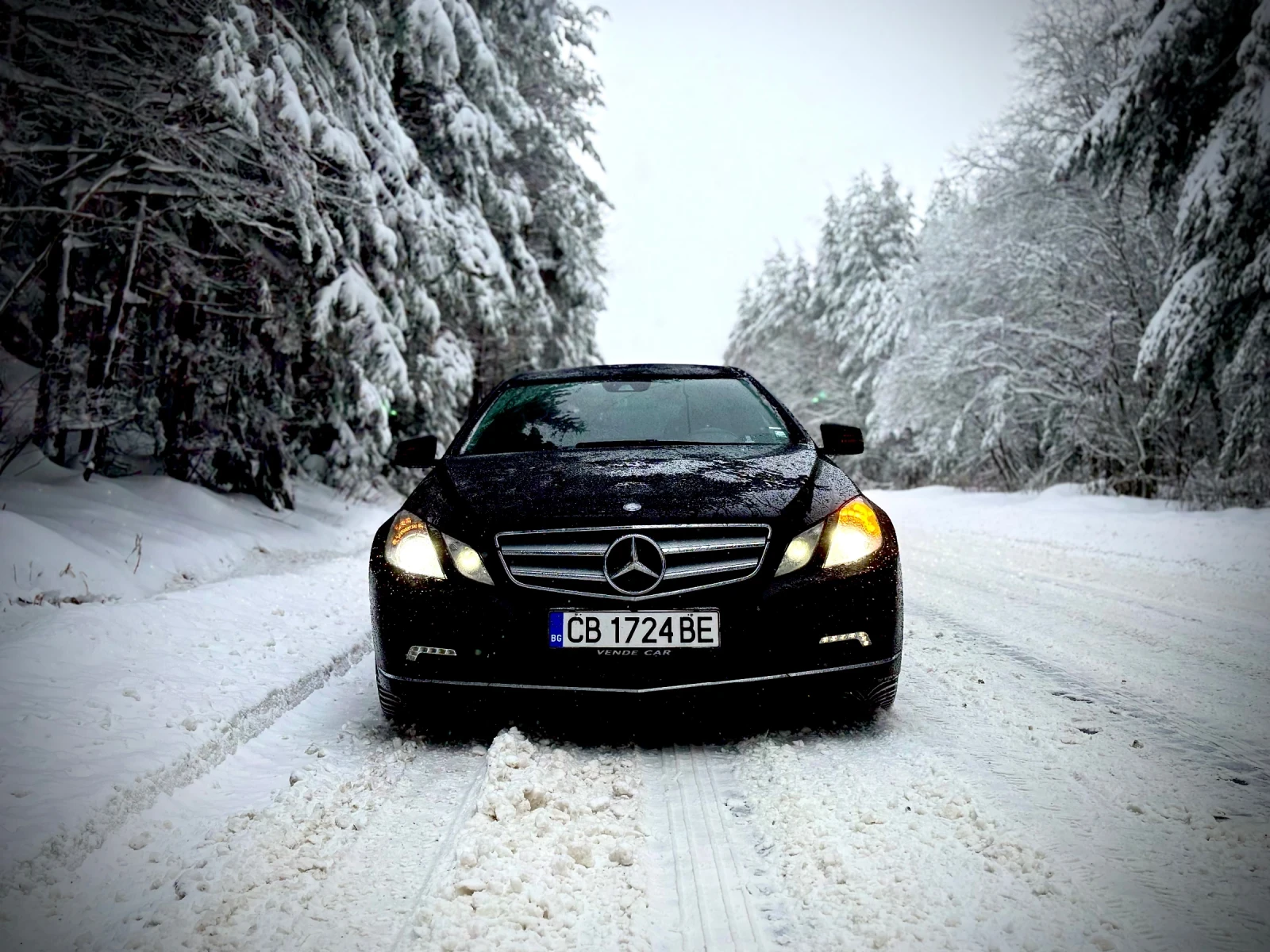 Mercedes-Benz E 220  - изображение 6