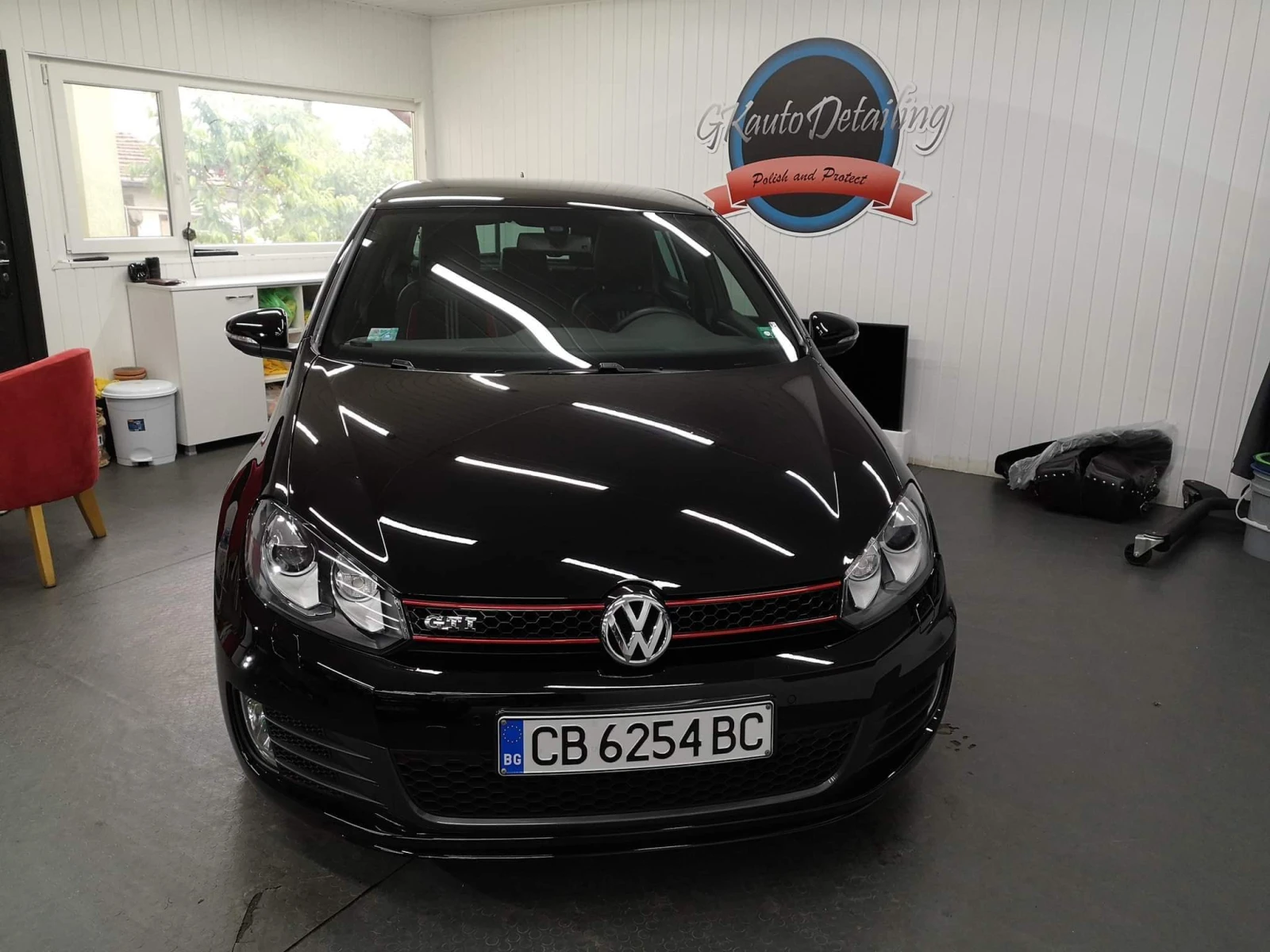 VW Golf VI GTI Adidas Edition - изображение 2