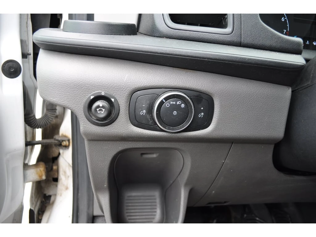 Ford Transit Custom * Divider, Shelving, Wholesale priced. * CARFAX *  | Mobile.bg � ����������� 4