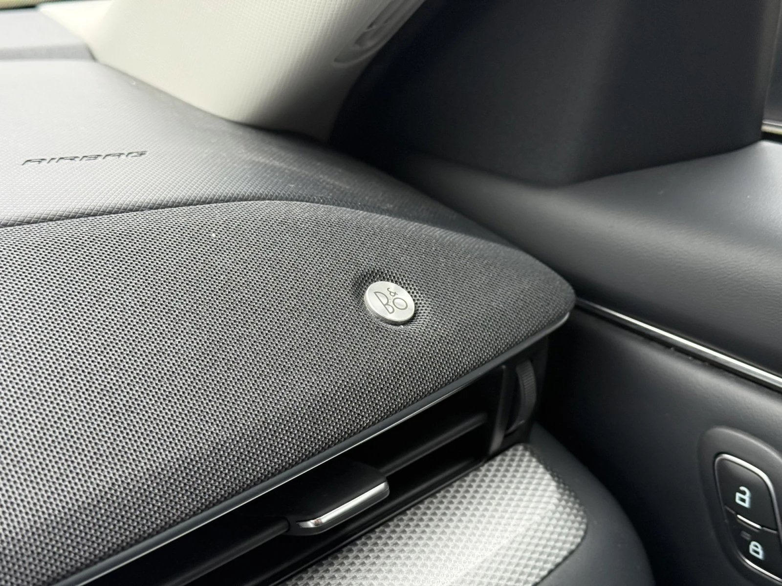 Ford Mustang Mach-E | Mobile.bg � ����������� 15