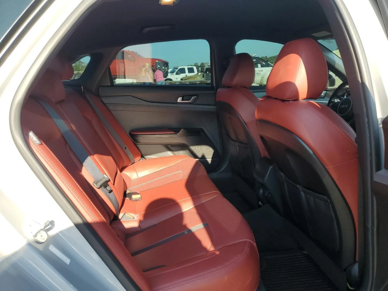 Kia K5 GT-LINE/АВТОФИНАНСИРАНЕ ОТ 569 ЛВ НА МЕСЕЦ - изображение 10