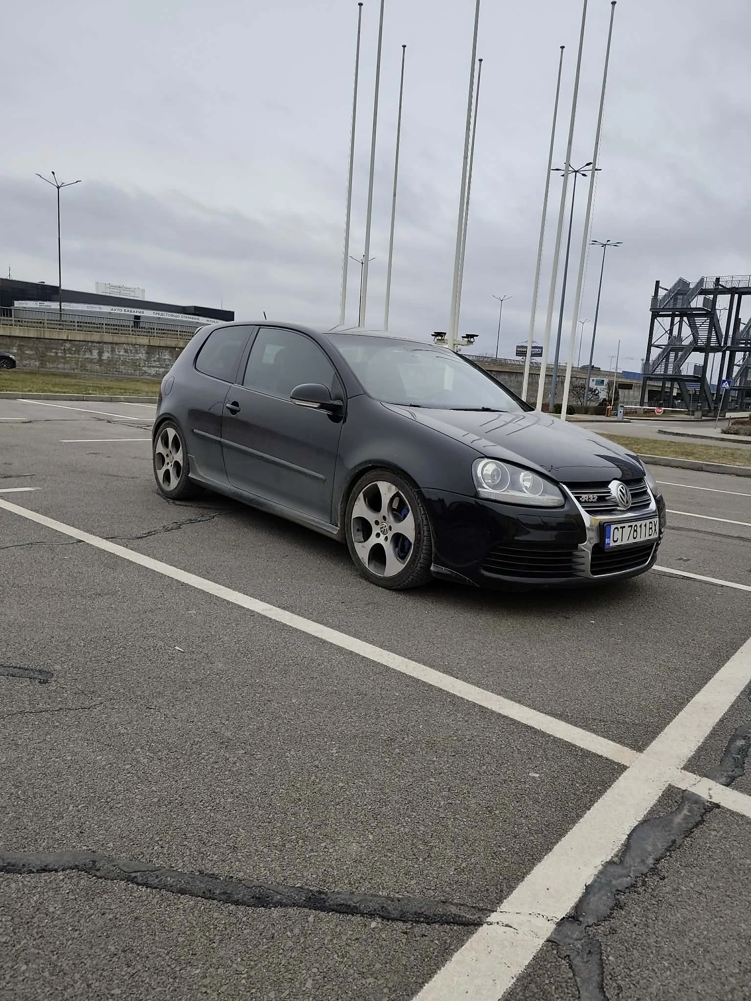 VW Golf R32 | Auto.bg — изображение 1