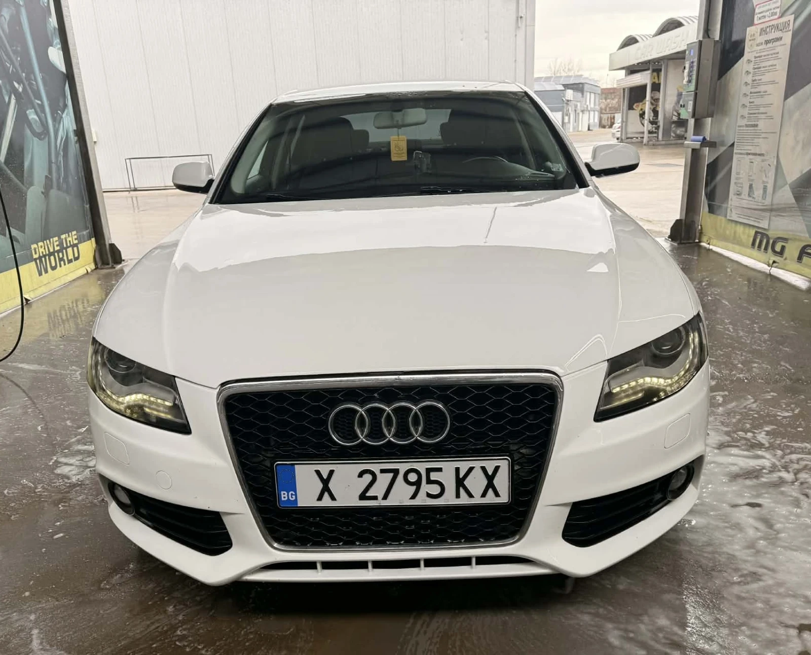 Audi A4, снимка 13 - Автомобили и джипове - 53566232