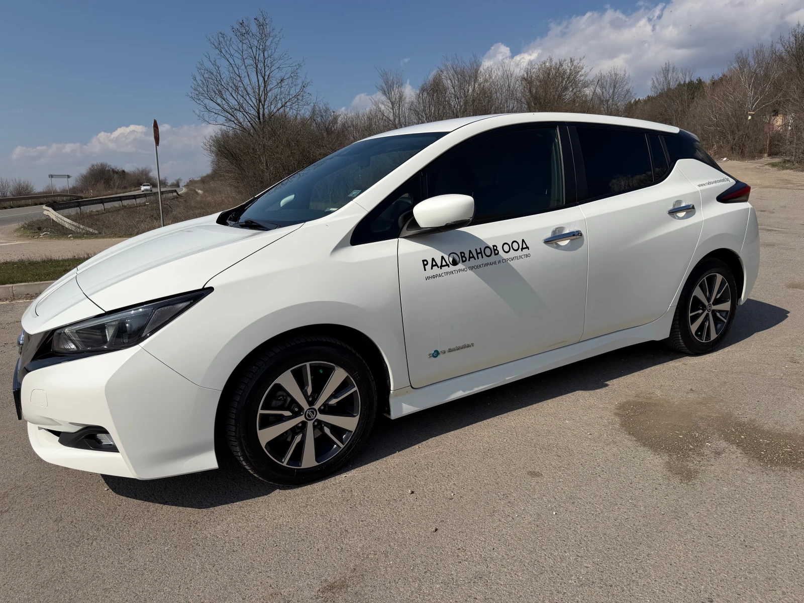 Nissan Leaf  * Distronic * Печка  , снимка 3 - Автомобили и джипове - 53862931