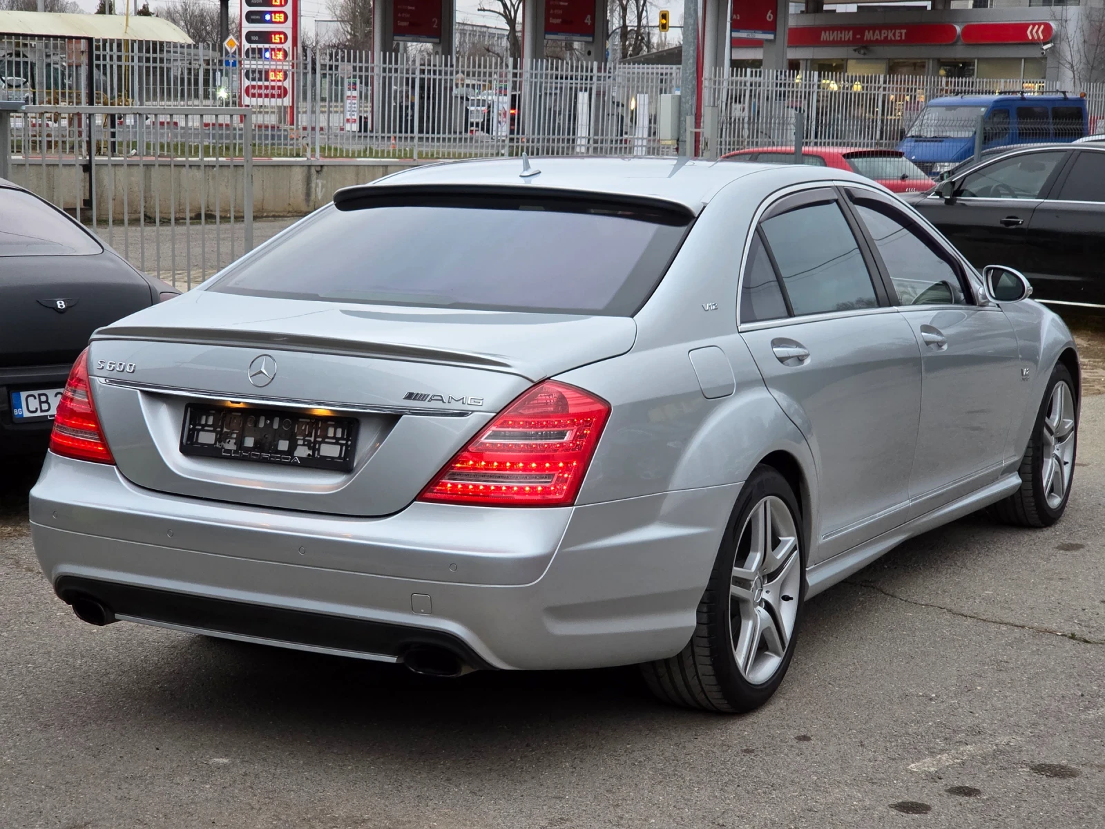 Mercedes-Benz S 600 V12 Biturbo AMG Pack, снимка 6 - Автомобили и джипове - 53903651