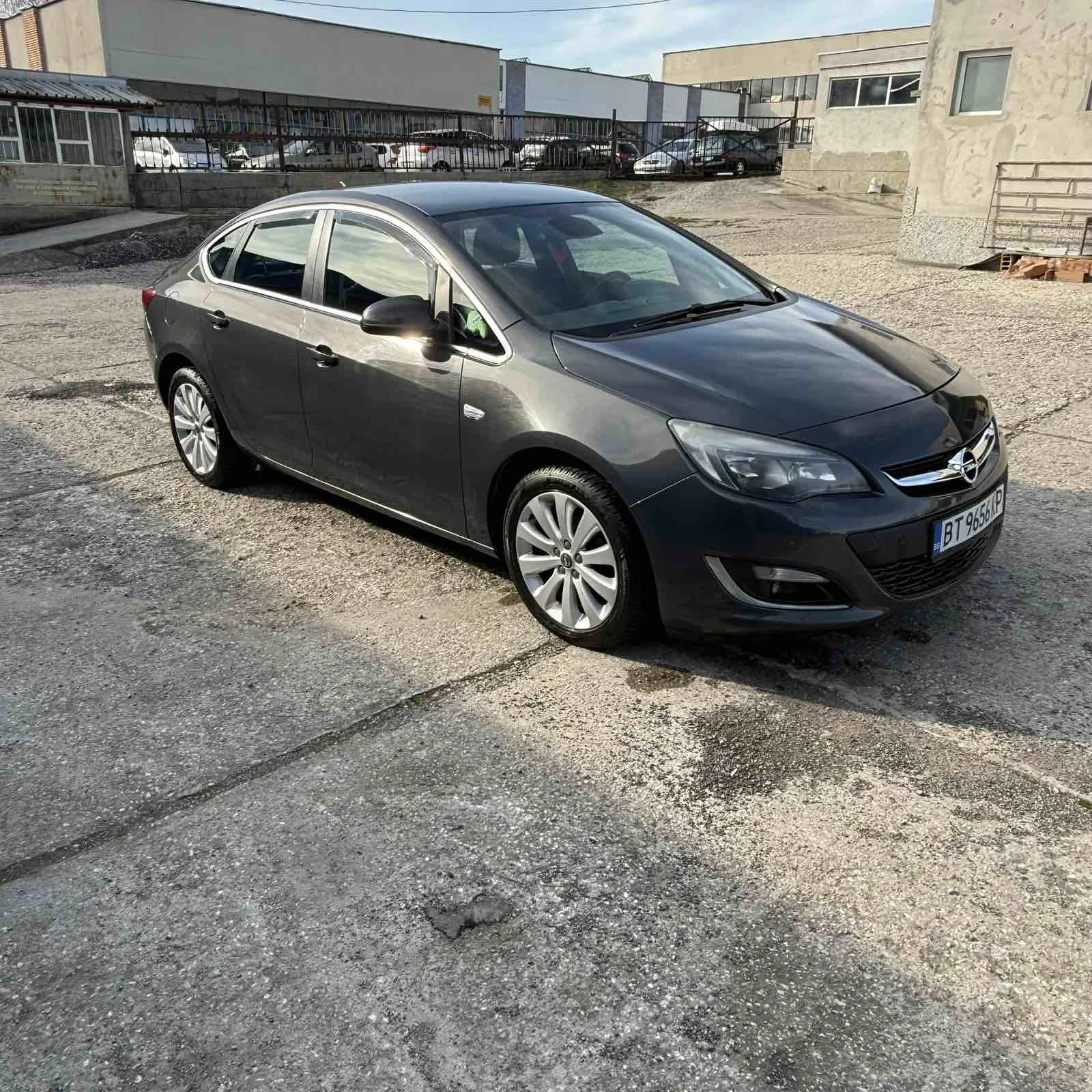Opel Astra 1.4 turbo 140к.с 