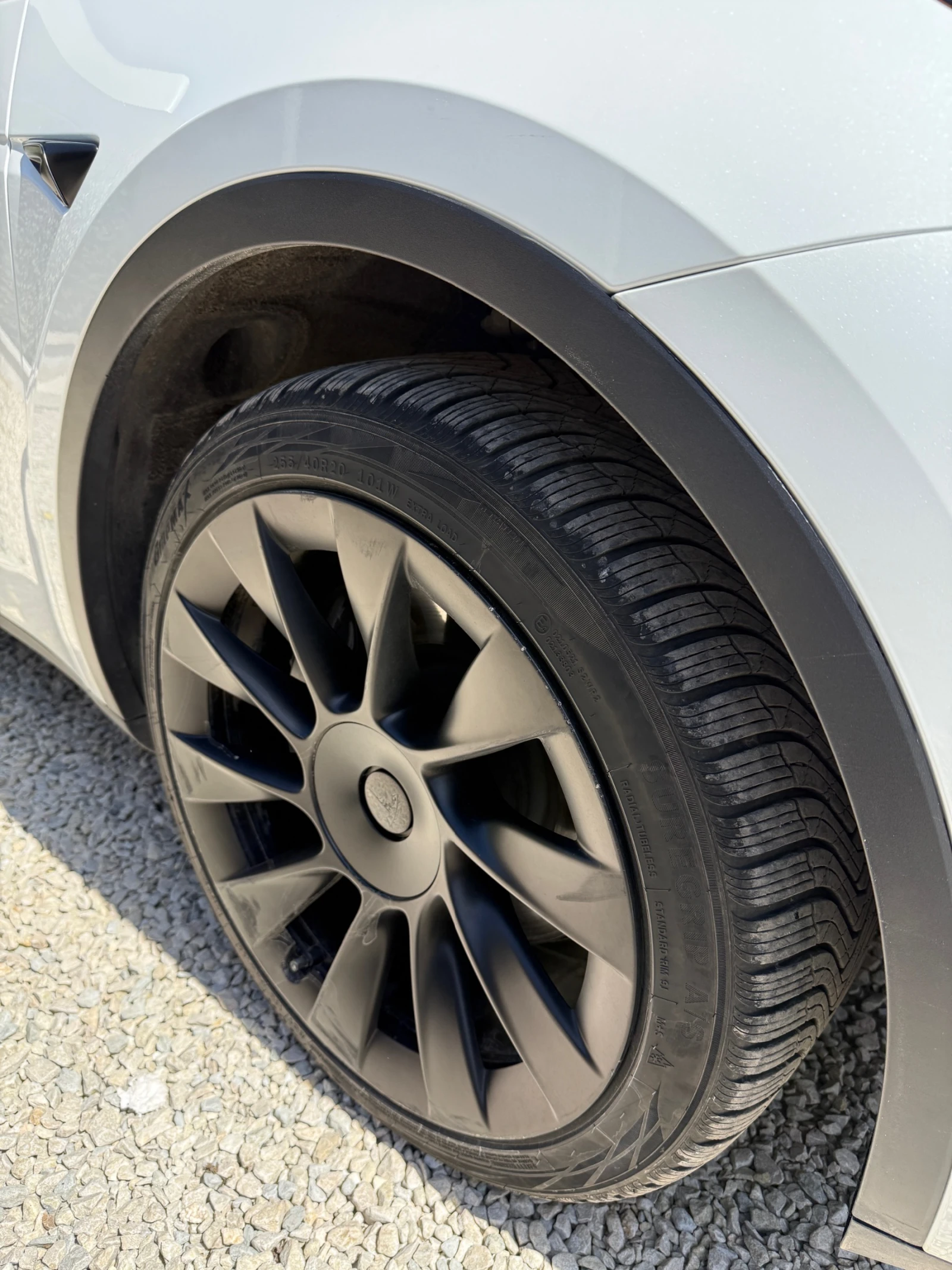 Tesla Model Y 4�4 ���������� �������� | Mobile.bg � ����������� 5