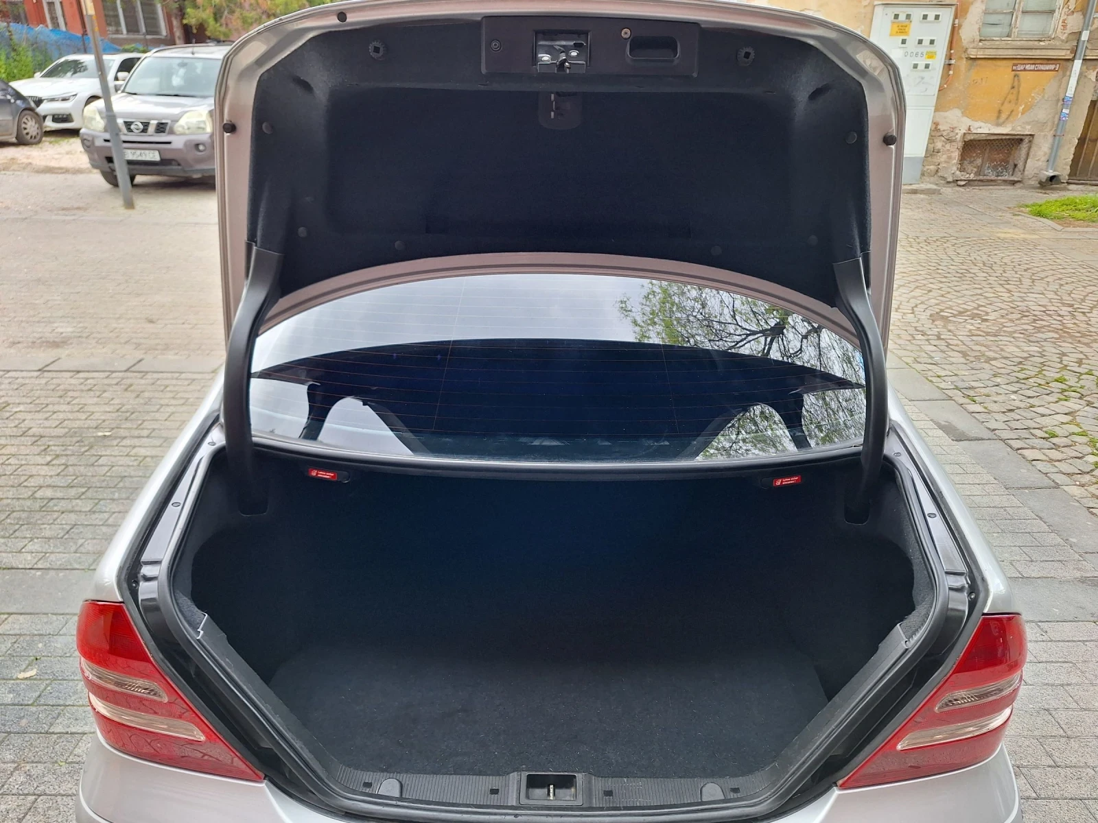Mercedes-Benz C 180 1.8 i kompresori , снимка 12 - Автомобили и джипове - 54527623