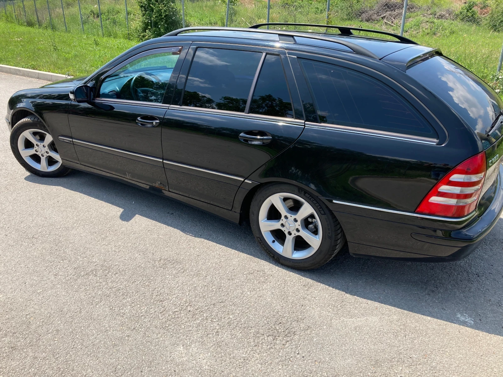 Mercedes-Benz C 180, снимка 7 - Автомобили и джипове - 54801403