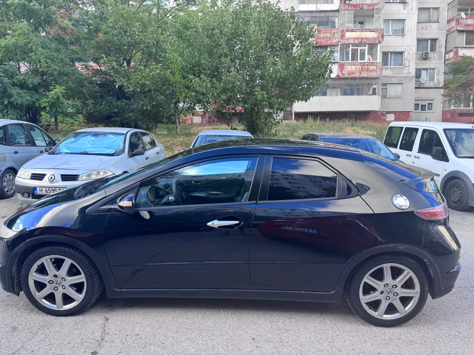 Honda Civic, снимка 2 - Автомобили и джипове - 55776160